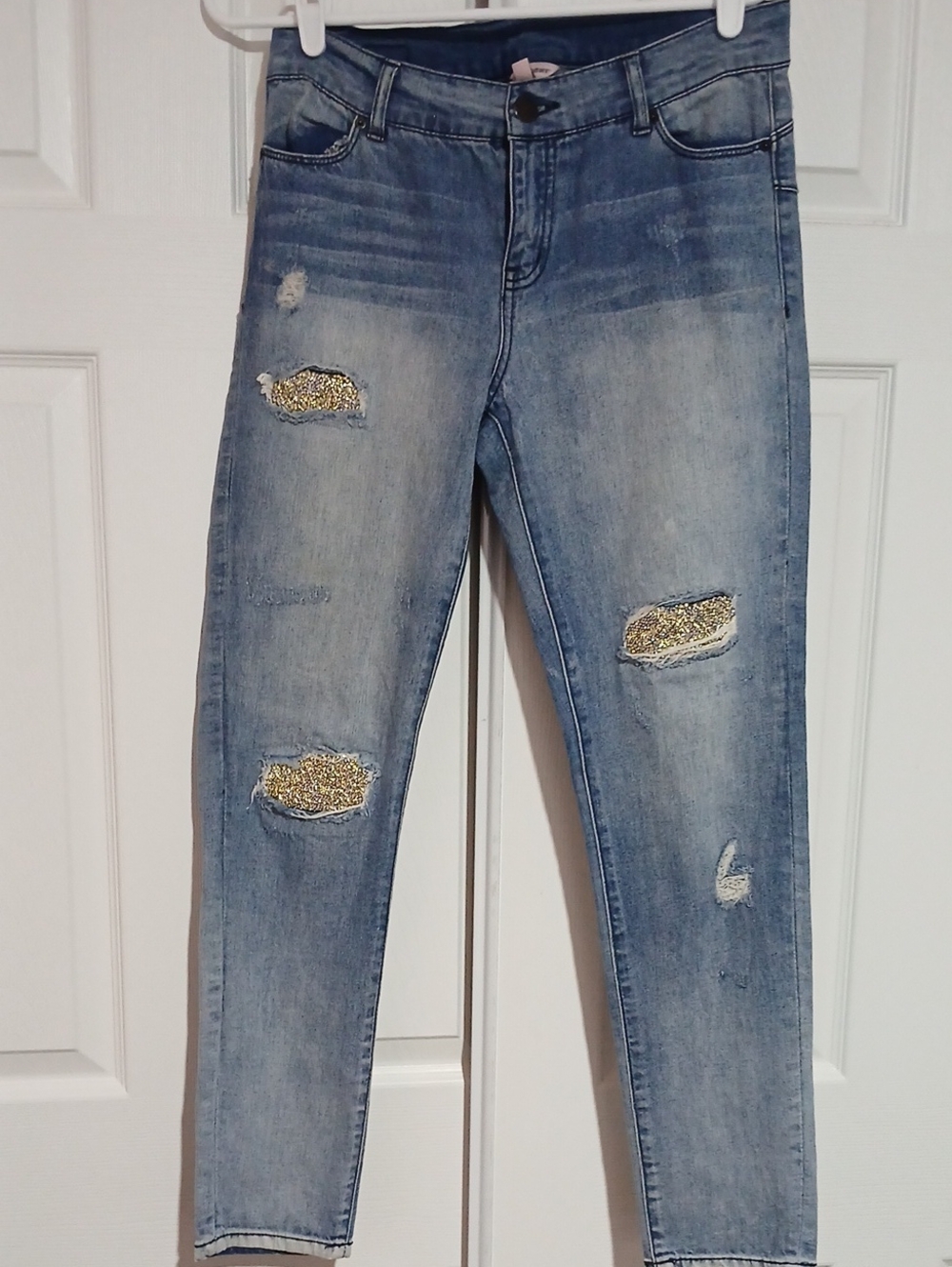 Juicy Couture Rhinestone  Patch Distressed Jeans